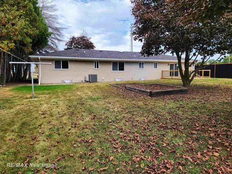 16737 Gratiot, Hemlock, MI 48626 photo 36
