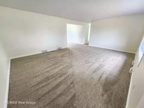 16737 Gratiot, Hemlock, MI 48626 photo 8