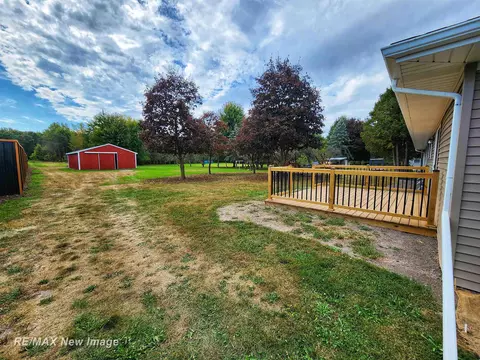16737 Gratiot, Hemlock, MI 48626 photo 39