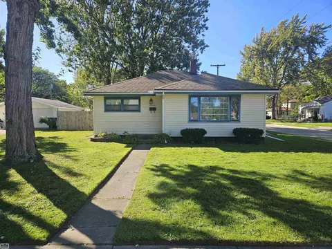 27745 Edward, Roseville, MI 48066