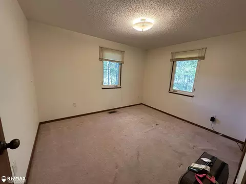 Bedroom - 5344 Archers, Gladwin, MI 48624 photo 3 of 3