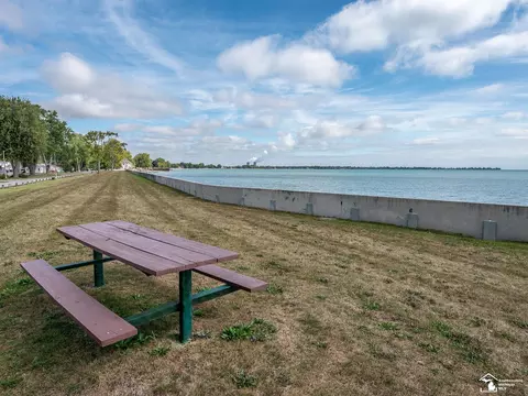 View/Area - 3283 6th, Monroe, MI 48162 photo 1 of 3