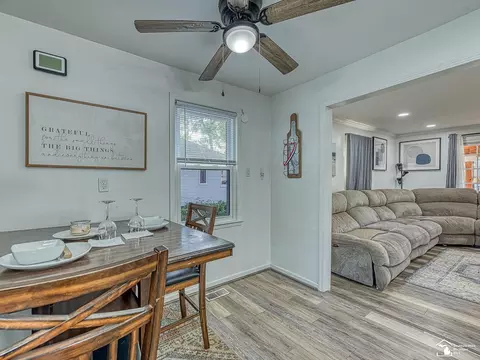 Dining - 3283 6th, Monroe, MI 48162 photo 1 of 2