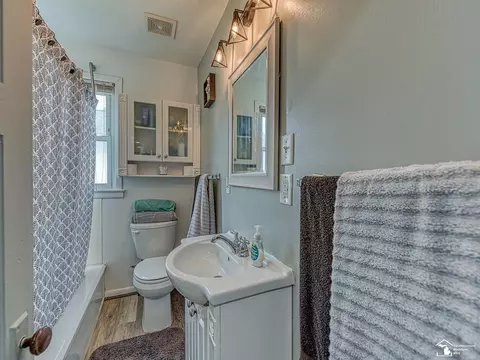 Bath - 3283 6th, Monroe, MI 48162 photo 2 of 2