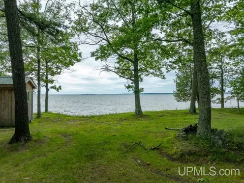8319 Ee25, Rapid River, MI 49878 photo 22