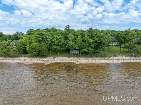 8319 Ee25, Rapid River, MI 49878 photo 2