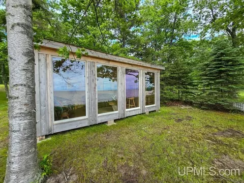8319 Ee25, Rapid River, MI 49878 photo 3