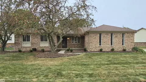 17576 Barry, Clinton Township, MI 48038