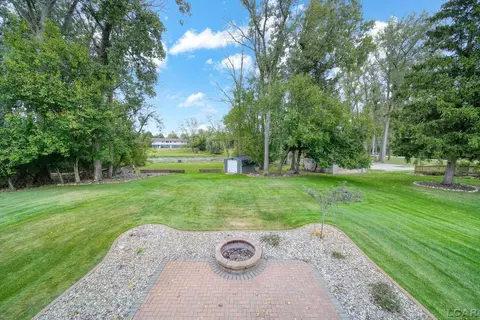 Exterior - 1608 N Dade, Jackson, MI 49203 photo 8 of 22