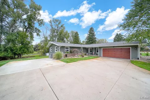 Exterior - 1608 N Dade, Jackson, MI 49203 photo 2 of 22