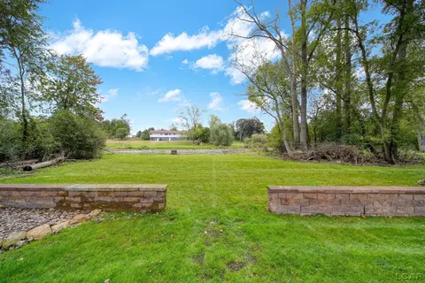 Exterior - 1608 N Dade, Jackson, MI 49203 photo 17 of 22
