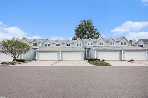 651 Pointe Tremble, Algonac, MI 48001