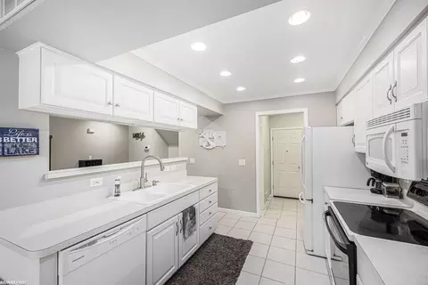 651 Pointe Tremble, Algonac, MI 48001 photo 7
