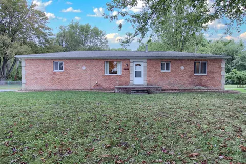 48725 Sugarbush, Chesterfield, MI 48047