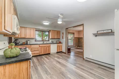 Kitchen - 245 E Mahoney, Merrill, MI 48637 photo 3 of 4