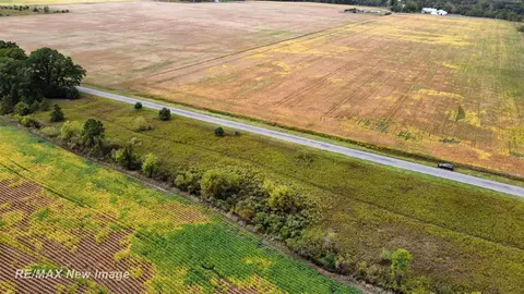 Ithaca, Saint Charles, MI 48655 photo 14