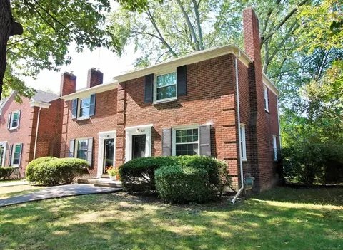 825-827 Neff, Grosse Pointe, MI 48230 photo 3