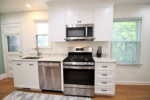 825-827 Neff, Grosse Pointe, MI 48230 photo 14