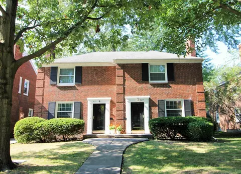 825-827 Neff, Grosse Pointe, MI 48230