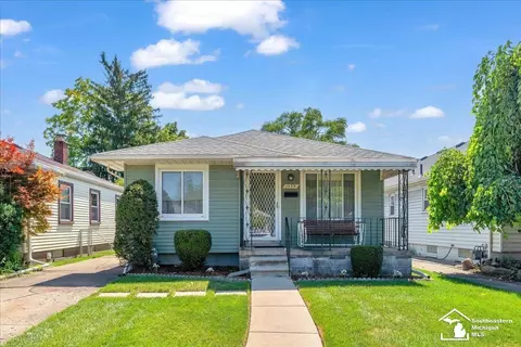1559 Philomene, Lincoln Park, MI 48146
