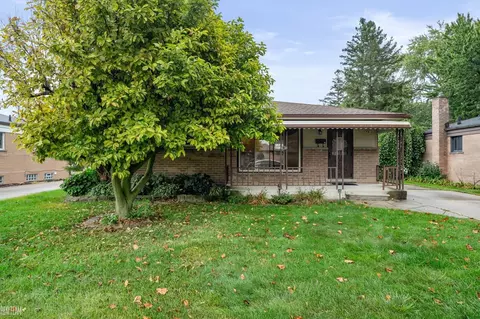 31322 Iroquois, Warren, MI 48088