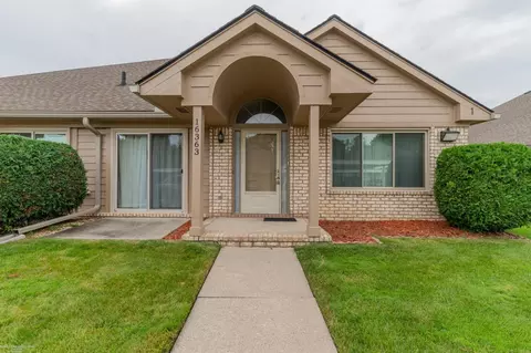 16363 Clarkson # 4, Fraser, MI 48026
