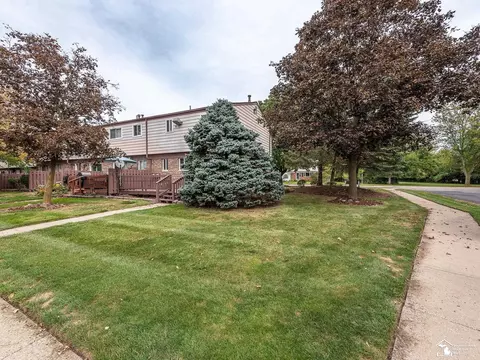 261 Sheffield, Saline, MI 48176 photo 25