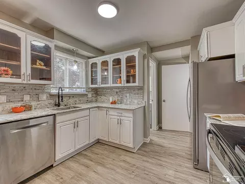 261 Sheffield, Saline, MI 48176 photo 10
