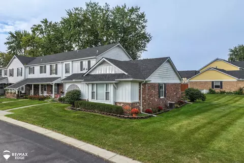 1472 Westbury, Davison, MI 48423