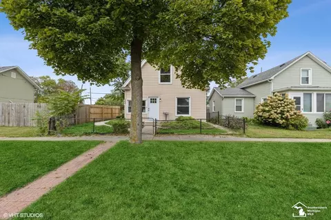 1109 E 1st, Monroe, MI 48161