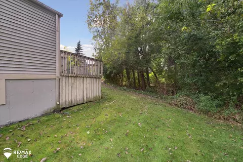 9616 Creekside, Davison, MI 48423 photo 31