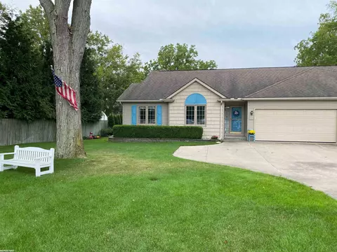 393 Pointe Tremble Rd, Algonac, MI 48001