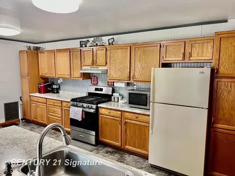 345 E Alice, Merrill, MI 48637 photo 10