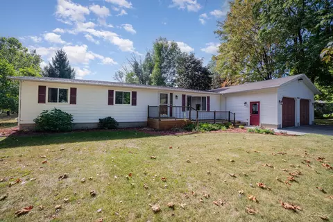 2084 E Coggins, Pinconning, MI 48650