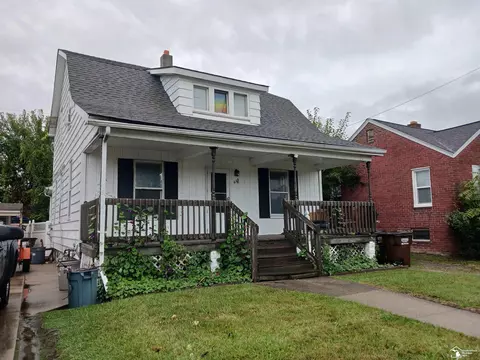 639 Michigan, Monroe, MI 48162