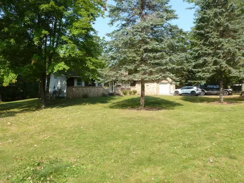 7623 N Carter, Bentley, MI 48613 photo 3