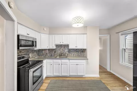 Kitchen - 4214 Cadillac, Wayne, MI 48184 photo 1 of 1