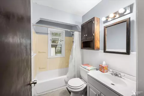 Bath - 4214 Cadillac, Wayne, MI 48184 photo 1 of 2