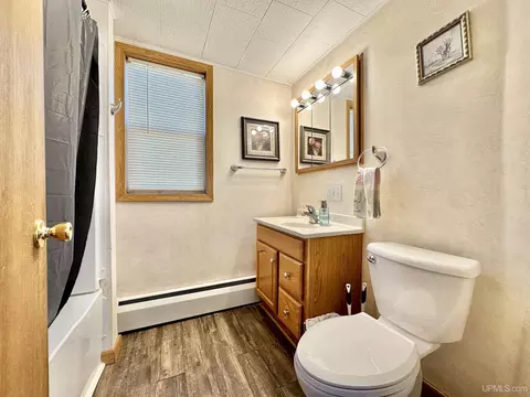 808 S 2nd, Escanaba, MI 49829 photo 11