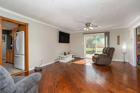 2356 Erickson, Pinconning, MI 48650 photo 13