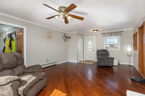 2356 Erickson, Pinconning, MI 48650 photo 14
