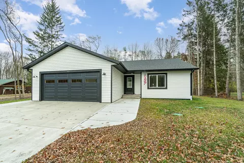 651 S Patterson, Midland, MI 48640
