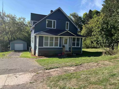 453 E Oak, Ironwood, MI 49938