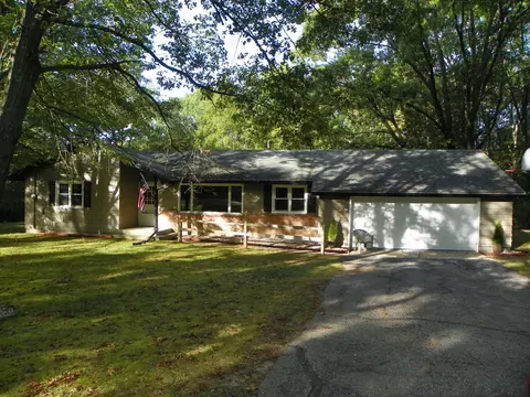 375 Westlawn, Harrison, MI 48625