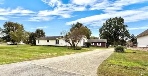 3045 1st, La Salle, MI 48145