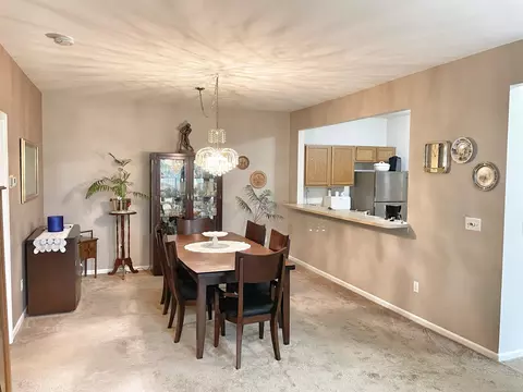 Dining - 46142 Rhodes, Macomb, MI 48044 photo 3 of 4