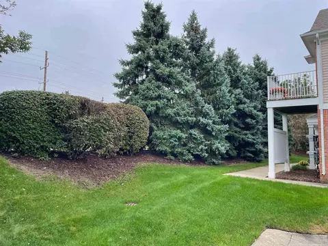 Exterior - 46142 Rhodes, Macomb, MI 48044 photo 2 of 3