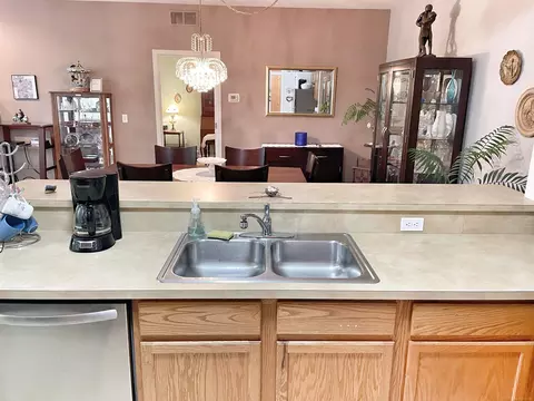 Kitchen - 46142 Rhodes, Macomb, MI 48044 photo 1 of 4