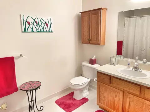 Bath - 46142 Rhodes, Macomb, MI 48044 photo 3 of 3