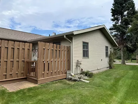 Exterior - 1012 Blankenhorn, L'anse, MI 49946 photo 15 of 18